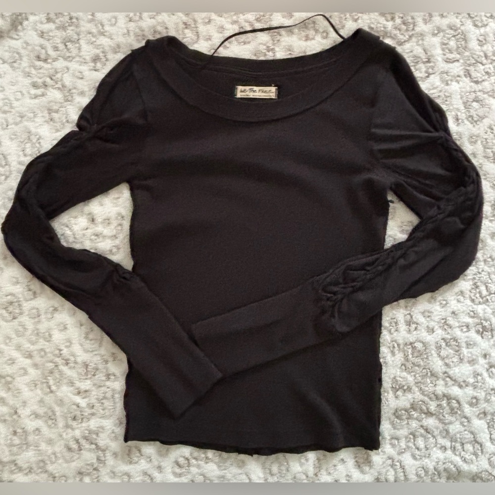 NWT We The Free Cut-Out Long Sleeve Shirt